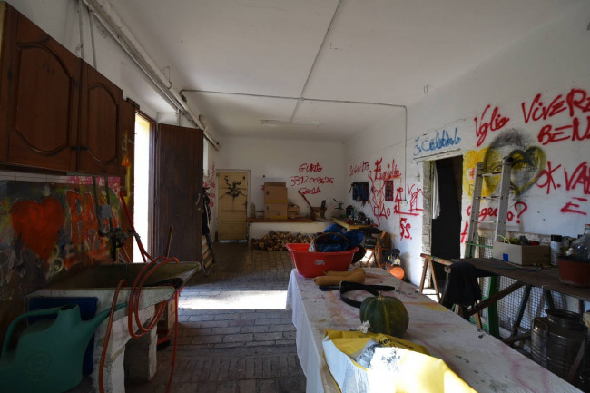 Casale in vendita a Montegiorgio