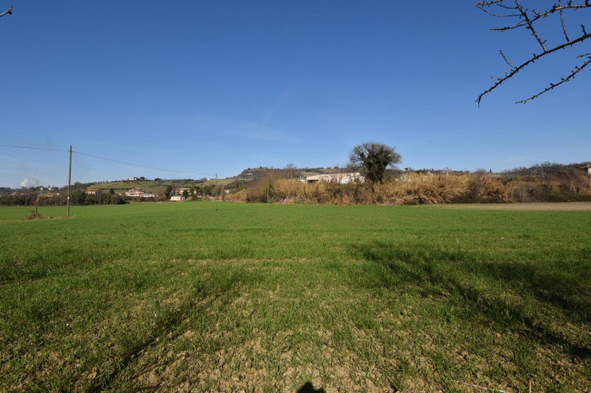 Casale in vendita a Montegiorgio