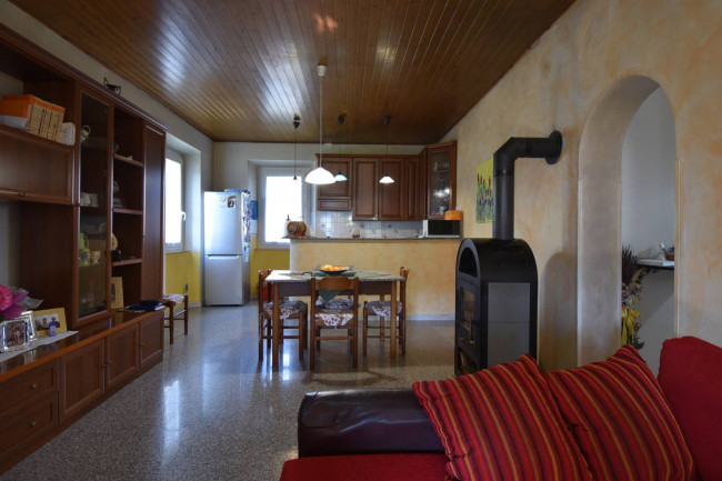 Casale in vendita a Montegiorgio