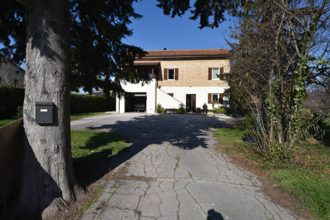 Casale in vendita a Montegiorgio
