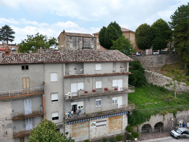 Appartamento in vendita a Montefalcone Appennino