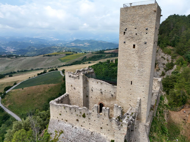 Appartamento in vendita a Montefalcone Appennino