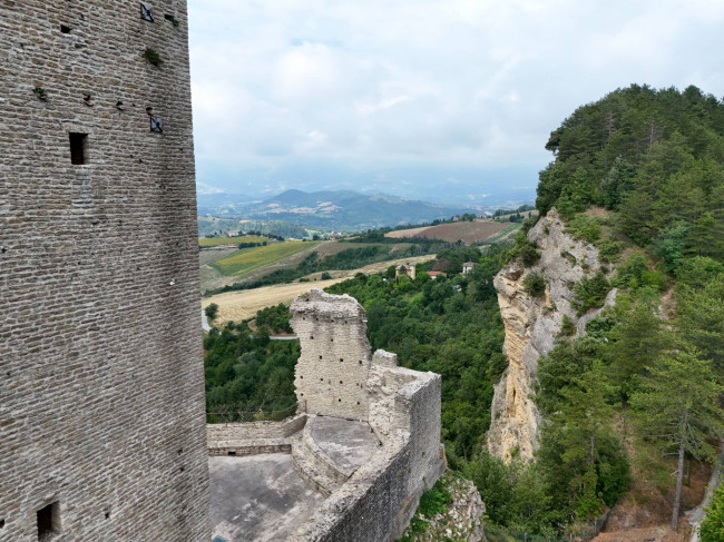 Appartamento in vendita a Montefalcone Appennino