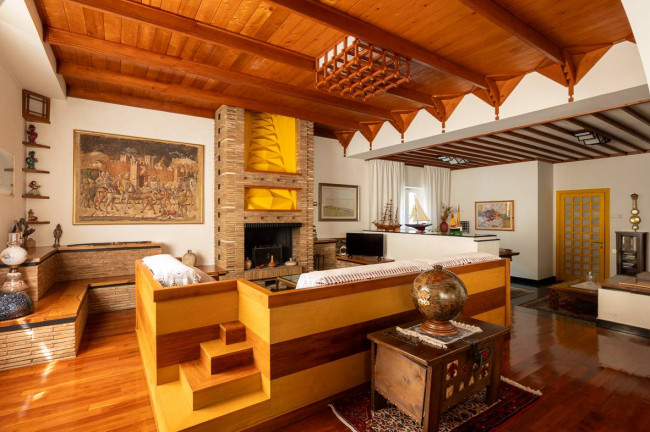 Villa in vendita a Civitanova Marche