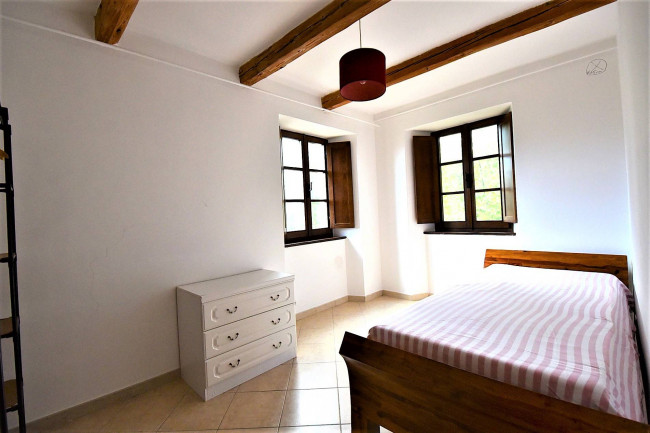 сельский дом на продажу в Montefalcone Appennino