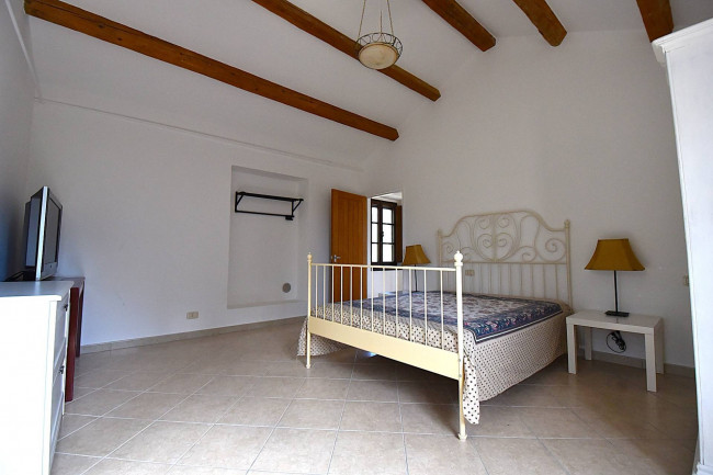 сельский дом на продажу в Montefalcone Appennino