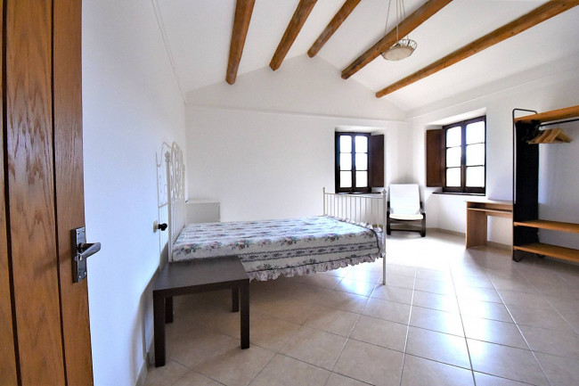 сельский дом на продажу в Montefalcone Appennino