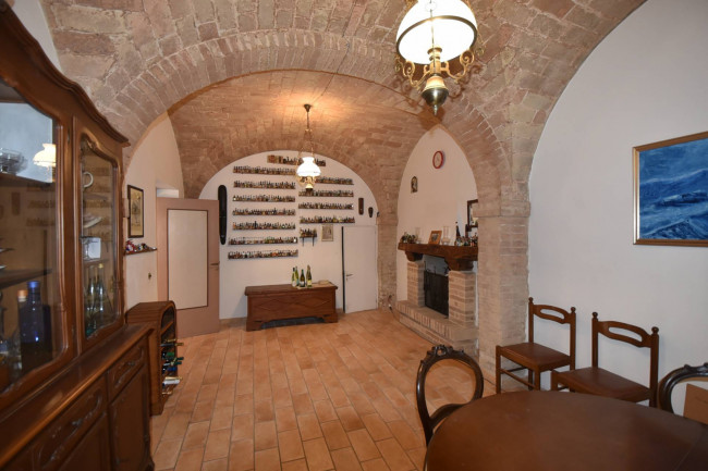 Casa cielo-terra in vendita a Carassai