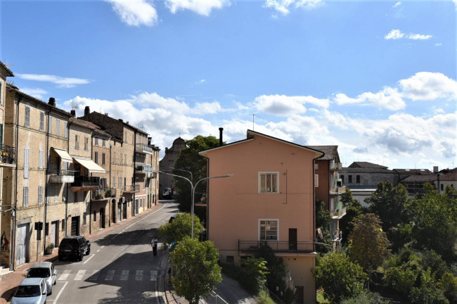 Casa cielo-terra in vendita a Carassai