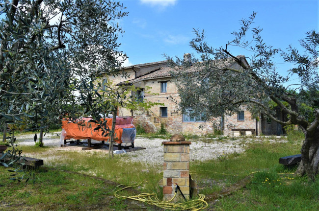 Casale in vendita a Recanati