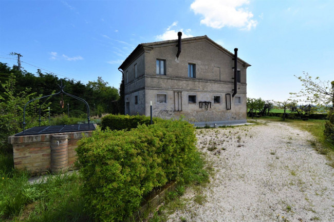 Casale in vendita a Recanati