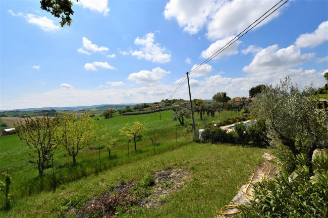 Casale in vendita a Recanati