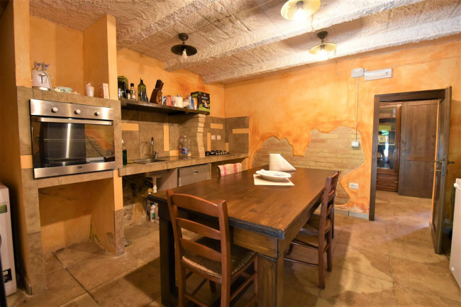 Casale in vendita a Recanati