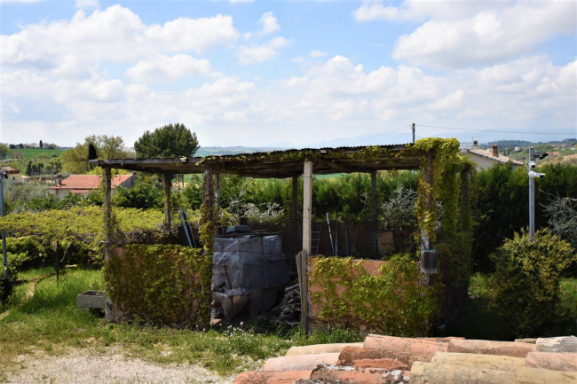 Casale in vendita a Recanati