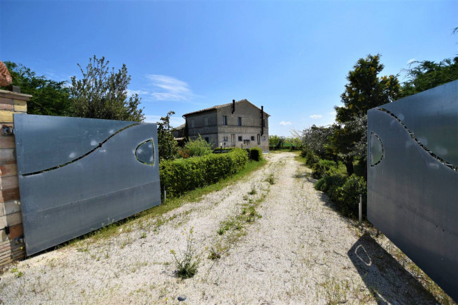 Casale in vendita a Recanati