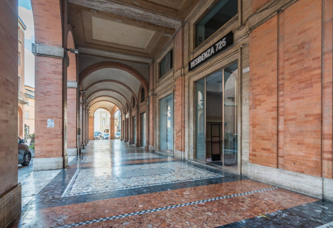 Locale commerciale in Vendita a Macerata