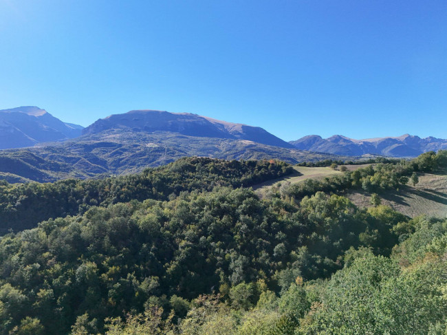 Villa in vendita a Amandola