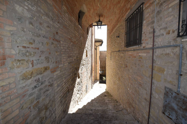 Casa cielo-terra in vendita a Monte San Martino