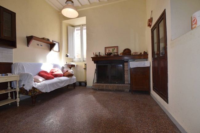 Casa cielo-terra in vendita a Monte San Martino