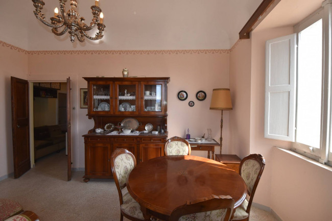 Casa cielo-terra in vendita a Monte San Martino