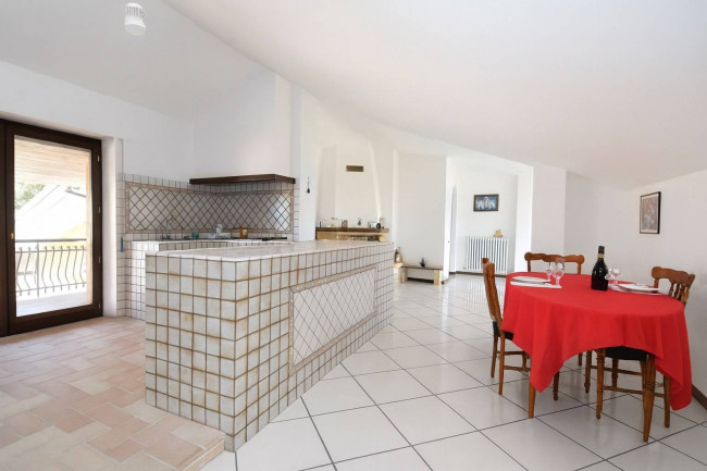 Apartment for sale in Monsampietro Morico