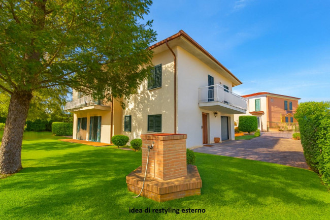 Villa for sale in Amandola