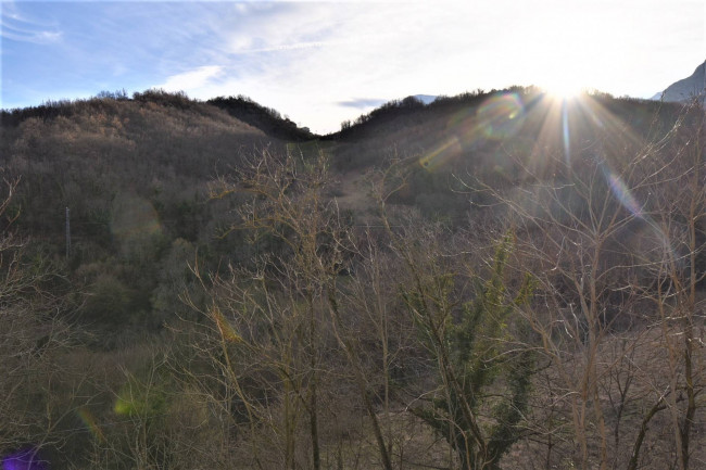 Appartamento in vendita a Montefortino