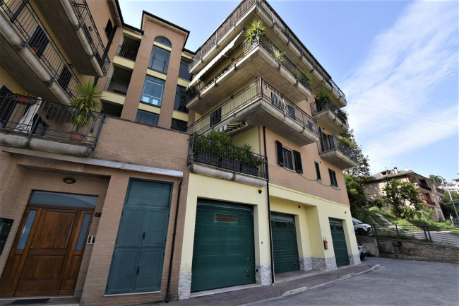 Appartamento in vendita a Amandola