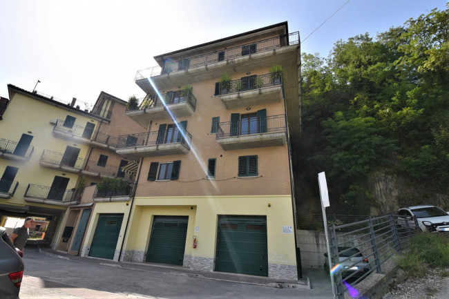 Appartamento in vendita a Amandola