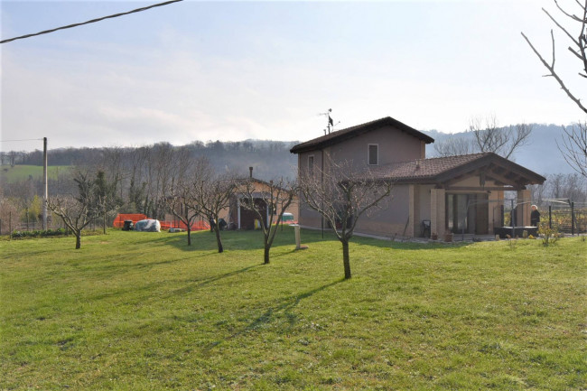 Casale in vendita a San Ginesio