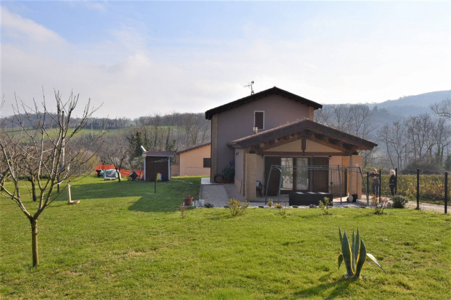 Casale in vendita a San Ginesio