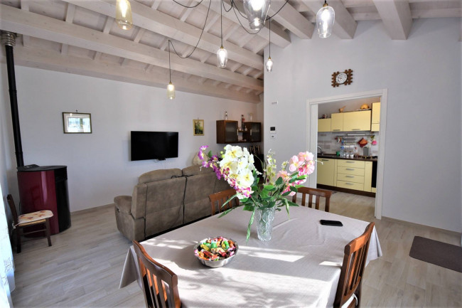 Casale in vendita a San Ginesio