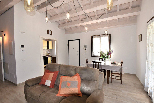 Casale in vendita a San Ginesio