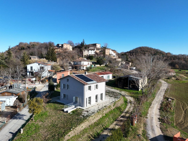 Villa in vendita a San Ginesio