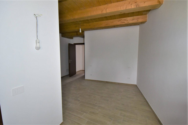 Casa cielo-terra in vendita a Amandola