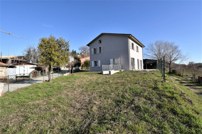 Villa in vendita a San Ginesio