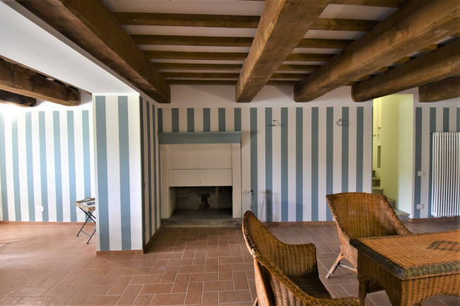 Villa for sale in Montefortino