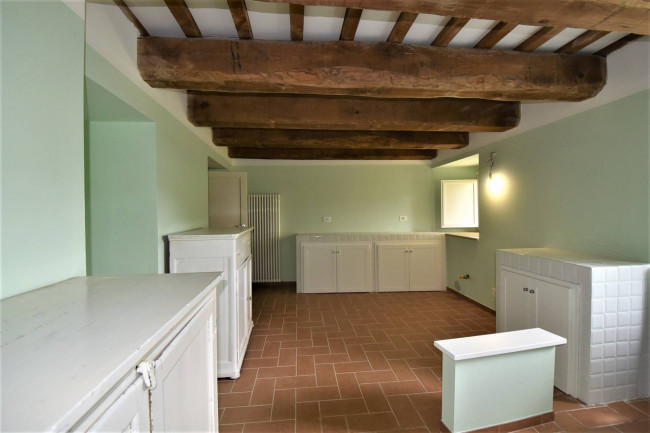 Villa for sale in Montefortino