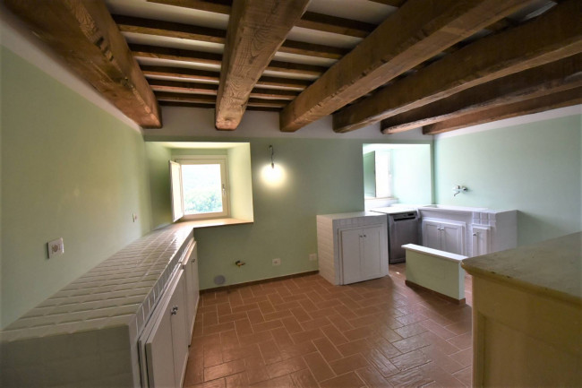 Villa for sale in Montefortino