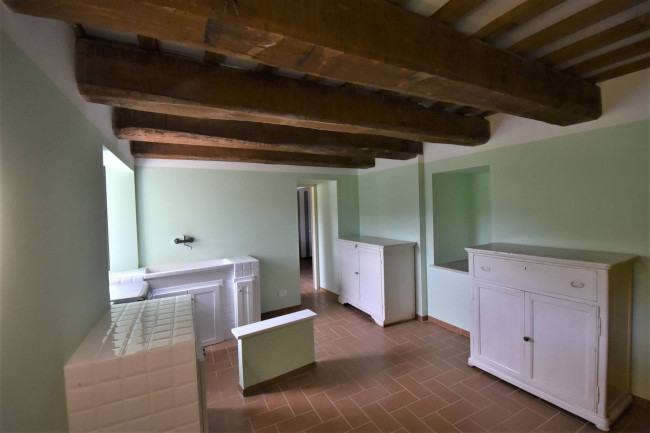 Villa for sale in Montefortino