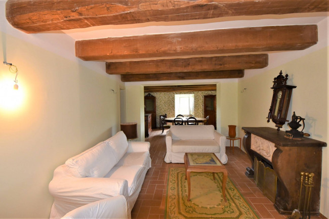 Villa for sale in Montefortino
