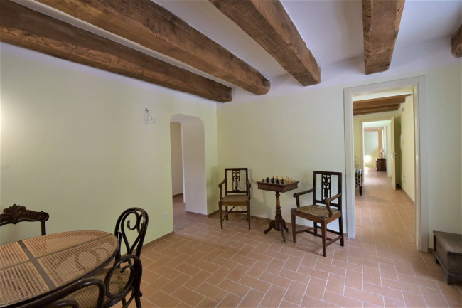 Villa for sale in Montefortino
