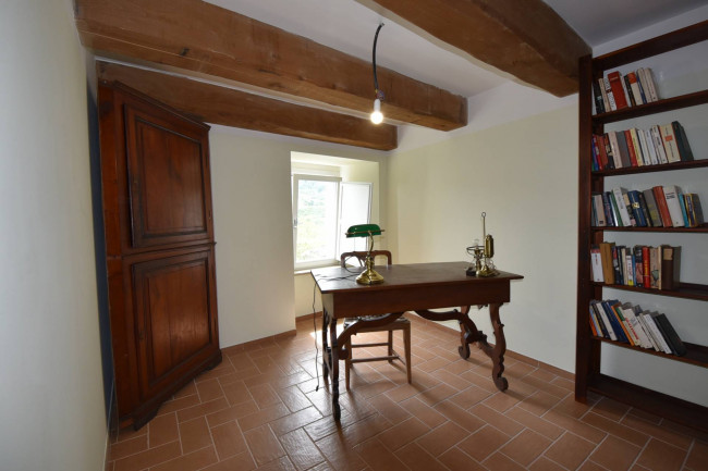 Villa for sale in Montefortino