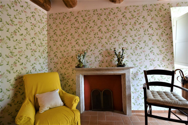 Villa for sale in Montefortino