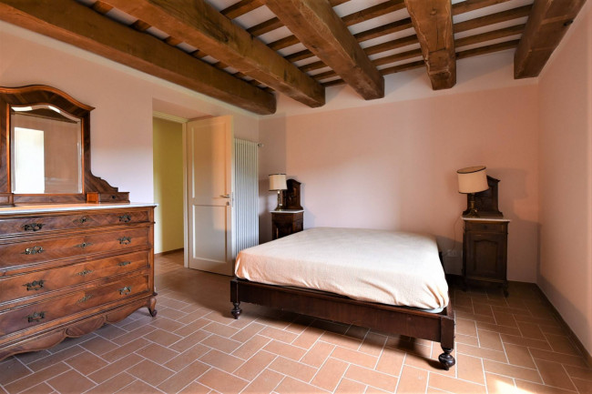 Villa for sale in Montefortino