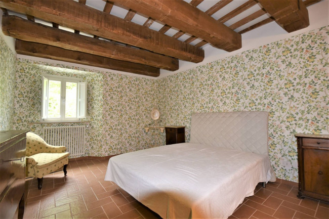 Villa for sale in Montefortino