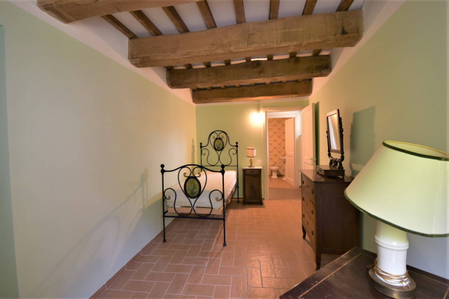 Villa for sale in Montefortino