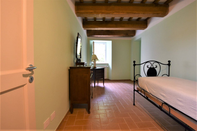 Villa for sale in Montefortino