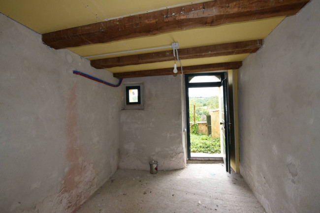 Villa for sale in Montefortino