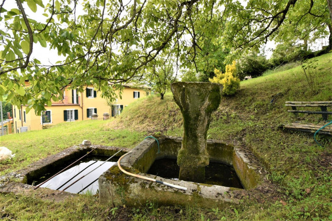 Townhouse for sale in Montefortino